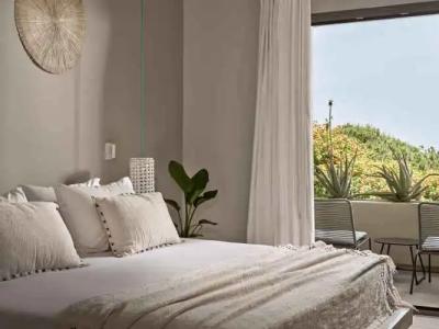 The Bay & Suites - 3