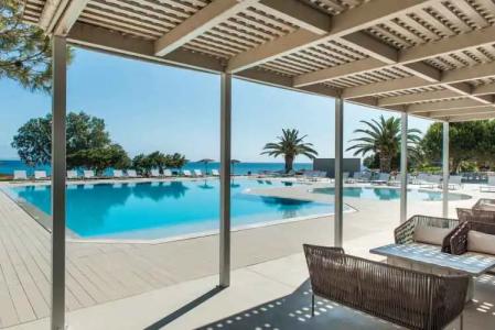 The Bay & Suites - 16