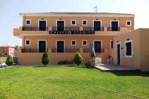 Calypso Luxury Studios, Vasiliki