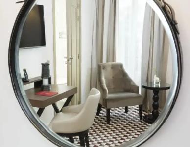 Philéas Lazare & Spa - 37