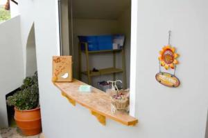 Elianthos Villas, Vamos