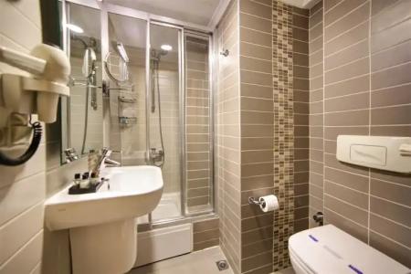 Almina - Special Class - 22