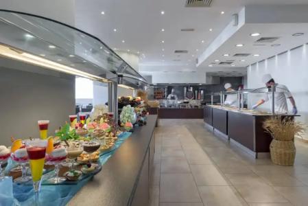 Avra Beach Resort - 33