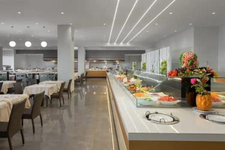 Avra Beach Resort - 27