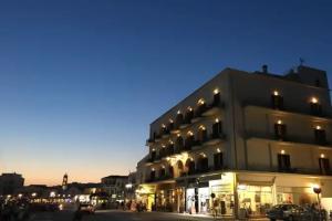 Poseidonio Hotel, Tinos Town