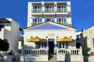Agnantio, Tinos Town