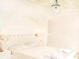 Romantic Superior Deluxe Double Suite with side sea view