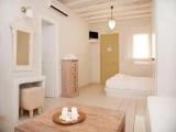 Independed Entrance Junior Suite