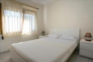 Villa Victoria Apartments, Limenas