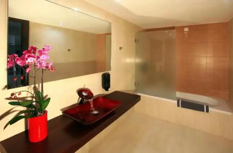 EuroKatrin Suites - 14