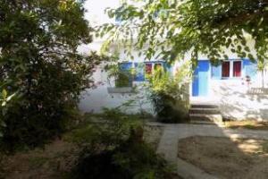 Skyros Junior Studios, Skiros