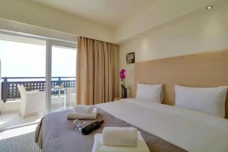 Olympian Bay Grand Resort - 56