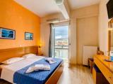 Standard Double room with partial sea view