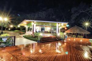 Pung-Waan Resort, Sai Yok
