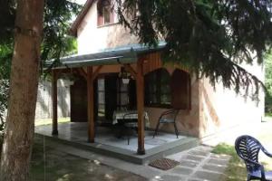 Guest House «Relax House», Siofok