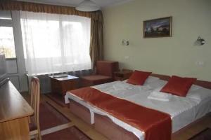 Hotel Harom Hattyu, Balatonfoldvar