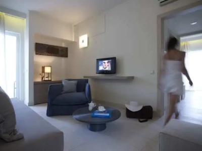 Sirene Blue Luxury Beach Resort - 14