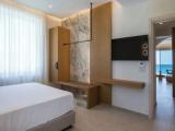 1 Bedroom Suite with sunset view