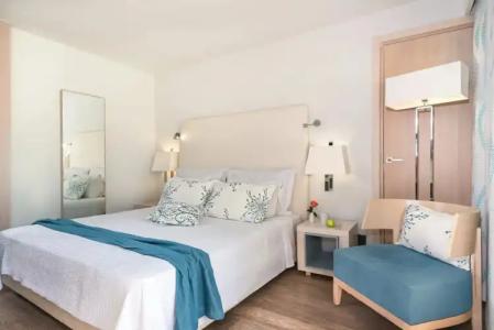 Minos Mare Royal - 68