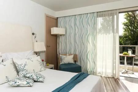 Minos Mare Royal - 80