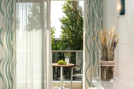 Minos Mare Royal - 60