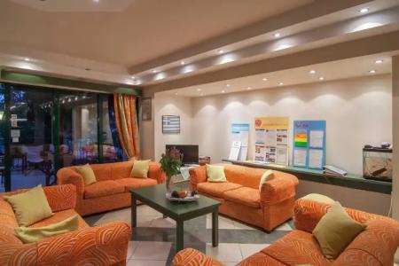 Trefon Apartments and Family Suites - 1