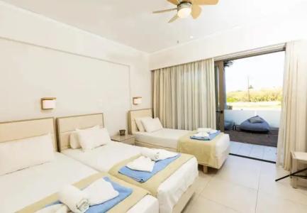 Trefon Apartments and Family Suites - 44