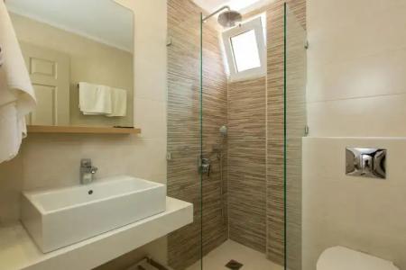 Trefon Apartments and Family Suites - 40