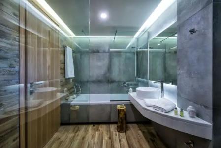 Mary & Mary Royal Suites - 40