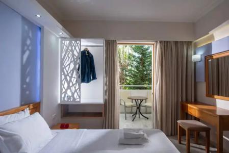 Mary & Mary Royal Suites - 63