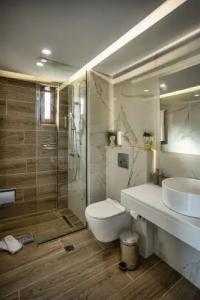 Mary & Mary Royal Suites - 68