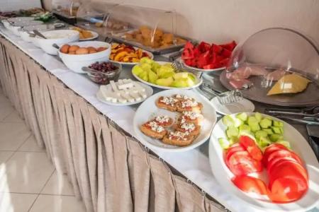 Mary & Mary Royal Suites - 12