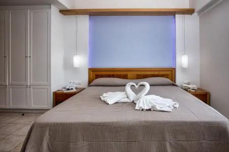 Mary & Mary Royal Suites - 65