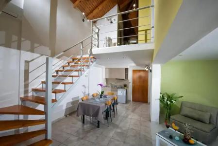 Mary & Mary Royal Suites - 23