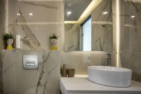 Mary & Mary Royal Suites - 56