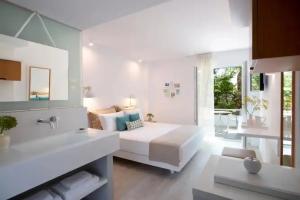 Kouros Seasight Hotel, Pythagorio