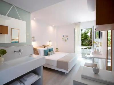 Kouros Seasight