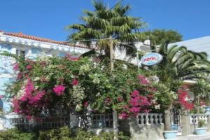 G. Sandalis Hotel, Pythagorio