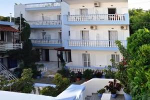 Ilias Studios, Alonnisos town