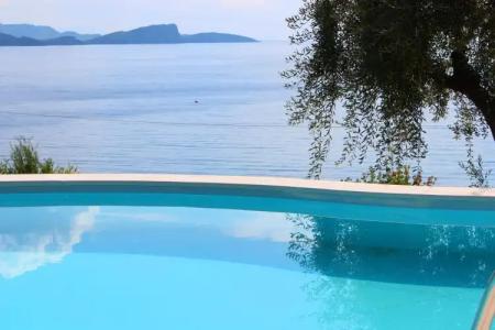 Enjoy Lichnos Bay Village, Camping, and Apartments - 7