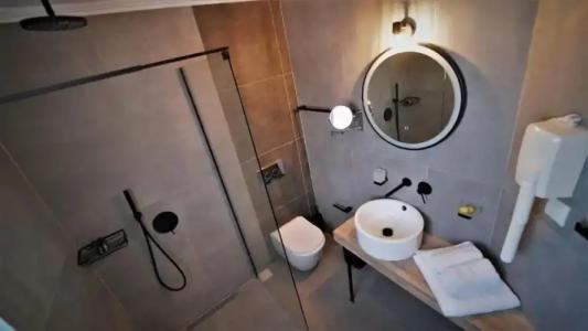 Enjoy Lichnos Bay Village, Camping, and Apartments - 193