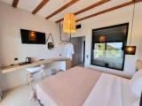 Suite with balcony