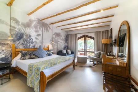 Bluebay Beach Resort & Spa - 5