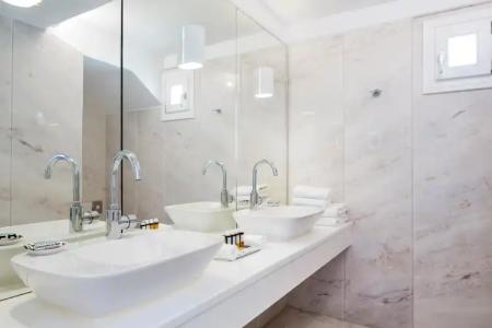 Canaves Oia Suites & Spa - 8