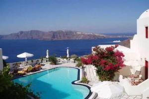 Nikos Villas, Oia