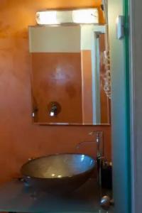 Heliophos Boutique Caves - 239