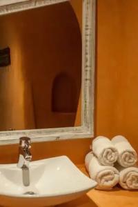 Heliophos Boutique Caves - 27