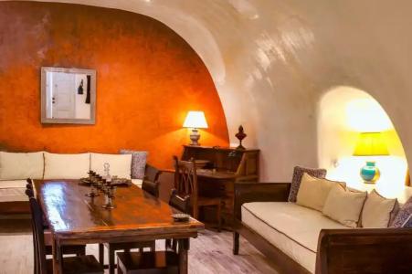 Heliophos Boutique Caves - 119