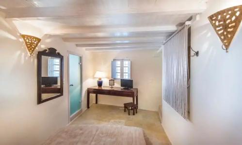 Heliophos Boutique Caves - 202