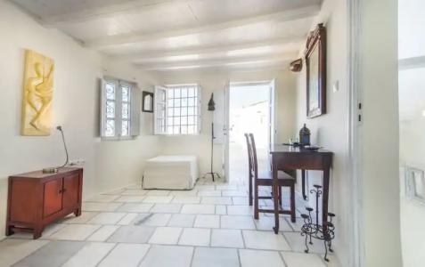 Heliophos Boutique Caves - 230